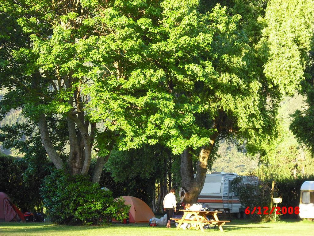 Te Aroha Holiday Park And Motels Buitenkant foto